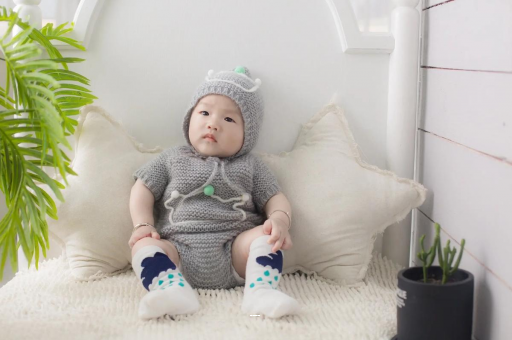 信阳宝宝揉眼睛是怎么回事 信阳宝宝揉眼睛是怎么回事